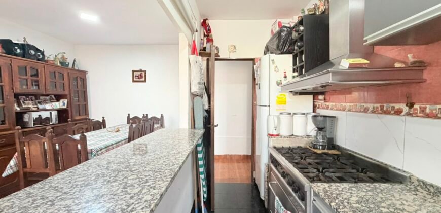 Pje Pailebot Davison 3800, Piso 3, Edificio B. Cuatro ambientes en venta