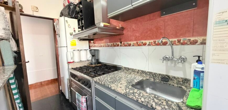Pje Pailebot Davison 3800, Piso 3, Edificio B. Cuatro ambientes en venta