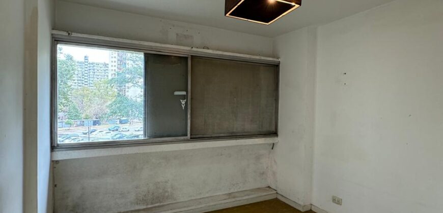 DEPARTAMENTO TRES AMBIENTES EN VENTA EN LUGANO I Y II EDIFICIO 131