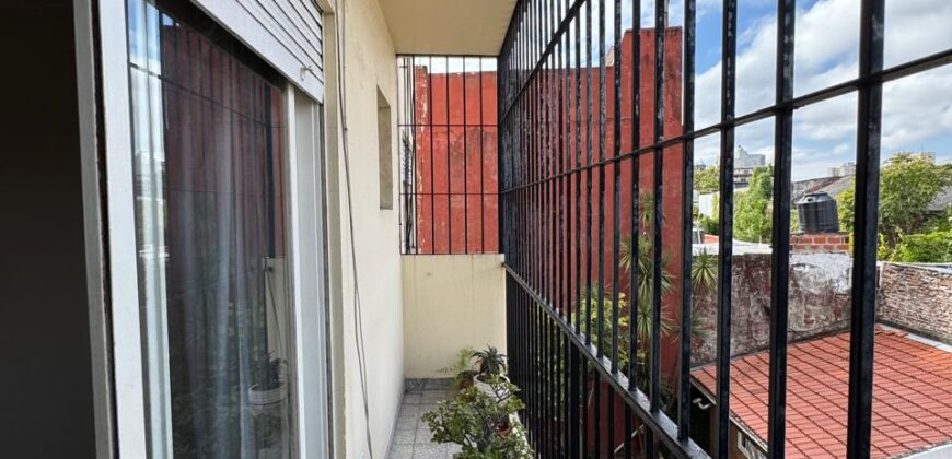 DEPARTAMENTO EN VENTA CUATRO AMBIENTES EN CABALLITO