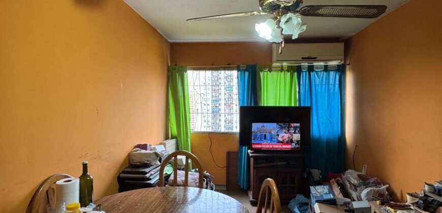DEPARTAMENTO TRES AMBIENTES EN VENTA LUGANO 1 Y 2 ED. 27