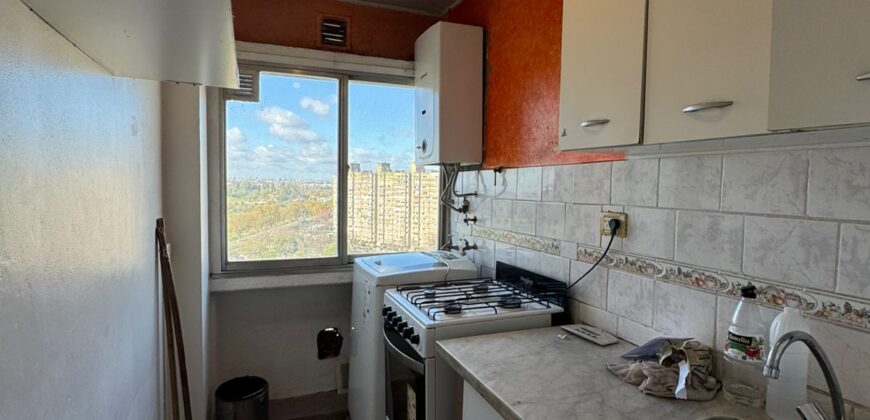 TRES AMBIENTES EN VENTA EN LUGANO 1 Y 2 EDIFICIO 20