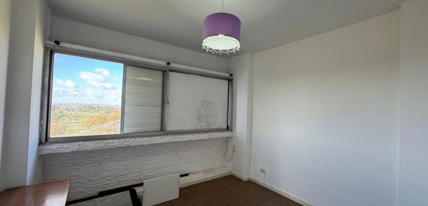 TRES AMBIENTES EN VENTA EN LUGANO 1 Y 2 EDIFICIO 20