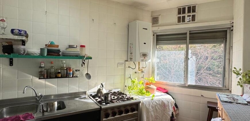 LUGANO 1 Y 2 EDIFICIO 115 TRES AMBIENTES COCINA GRANDE EN VENTA