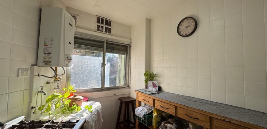 LUGANO 1 Y 2 EDIFICIO 115 TRES AMBIENTES COCINA GRANDE EN VENTA