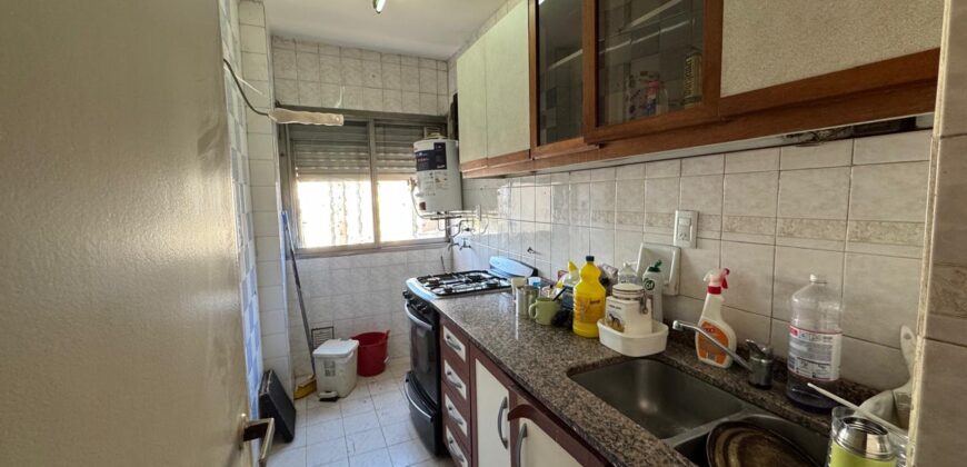 Departamento cuatro ambientes en venta Lugano 1 Y 2, edificio 24
