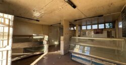 LOCAL DOBLE EN VENTA EN EDIFICIO 6 LUGANO 1 Y 2
