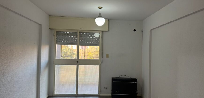 TRES AMBIENTES EN VENTA EN BARRIO COPELLO EDIFICIO 19