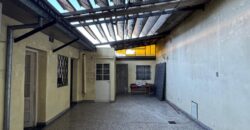 CASA EN VENTA EN VILLA LUGANO APTA DOS FAMILIAS