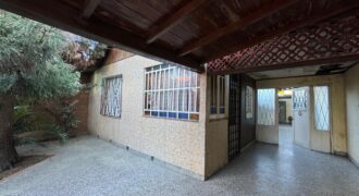 CASA EN VENTA EN VILLA LUGANO APTA DOS FAMILIAS