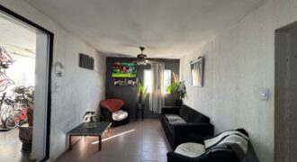 BARRIO PIEDRABUENA ESCALERA 45A CUATRO AMBIENTES