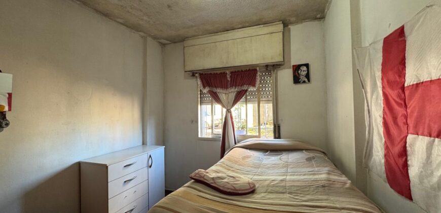 Tres ambientes en planta baja en venta, Lugano 1 y 2