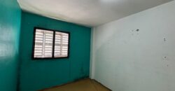 Bº Piedrabuena, Tres ambientes en venta. Escalera 10 A