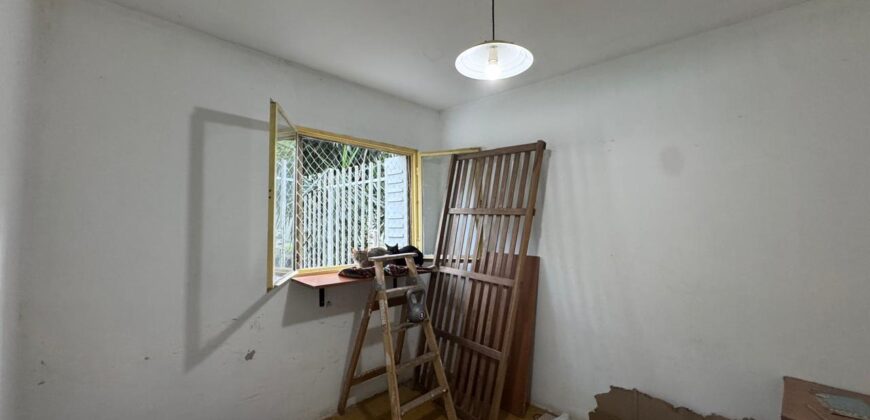 Bº Piedrabuena EN VENTA 4 AMBIENTES EN PLANTA BAJA ESC. 52