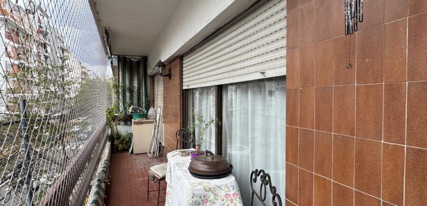 Dos ambientes en venta en Villa Crespo con balcón