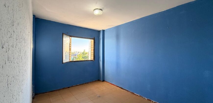 Bº Piedrabuena, Tres ambientes en venta. Escalera 10 A