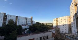 Bº Piedrabuena, Tres ambientes en venta. Escalera 10 A