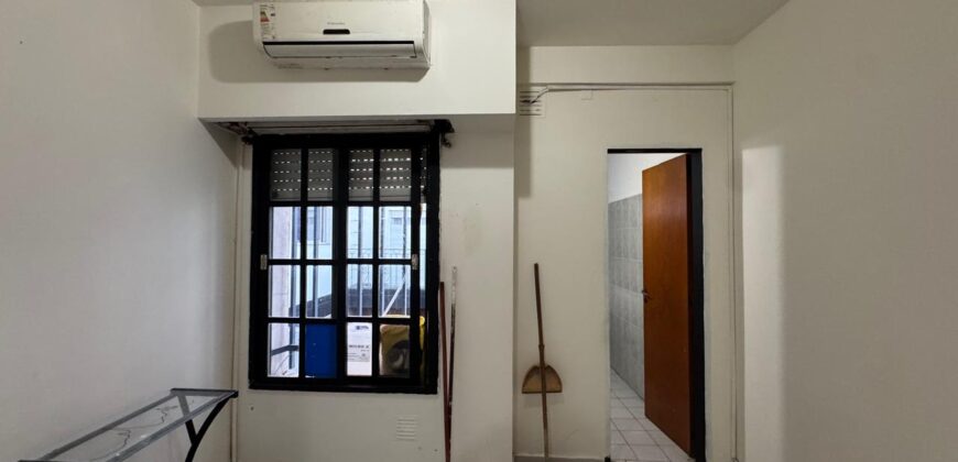 Monoambiente en venta en Mataderos