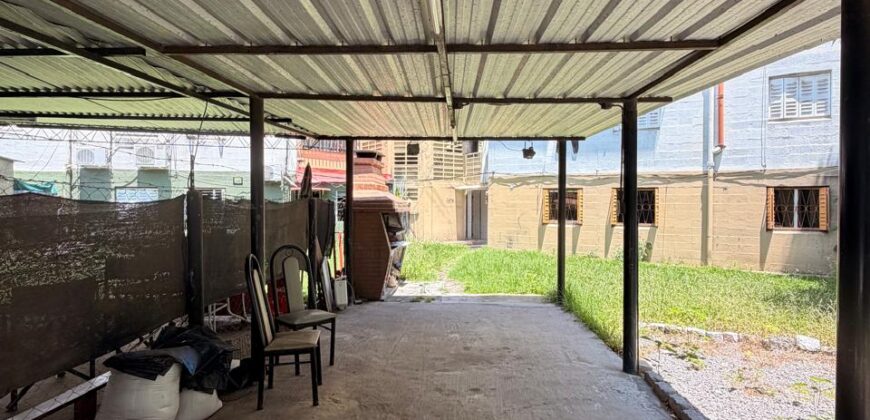 Bº Piedrabuena EN VENTA 5 AMBIENTES EN PLANTA BAJA