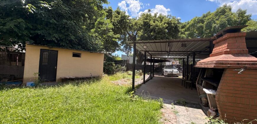 Bº Piedrabuena EN VENTA 5 AMBIENTES EN PLANTA BAJA