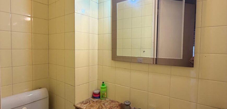 Cuatro ambientes con balcón al frente en venta en Paternal