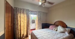 Cuatro ambientes con balcón al frente en venta en Paternal