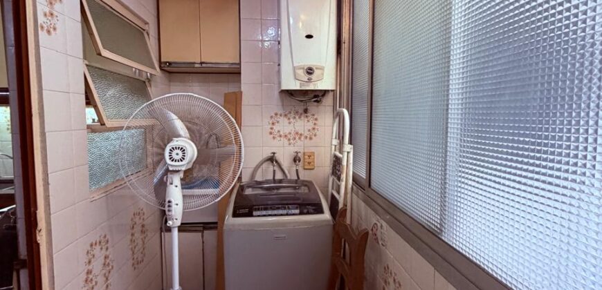 Cuatro ambientes con balcón al frente en venta en Paternal