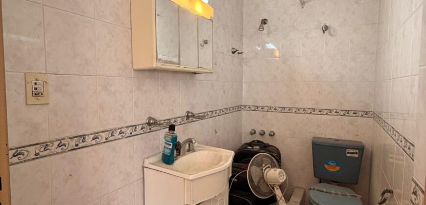 Dos departamentos y dos locales en venta en Villa Lugano! Ideal multifamiliar o inversión