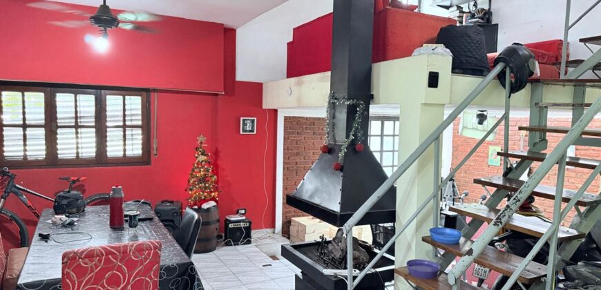 PH tipo casa en venta en Villa Lugano con terraza