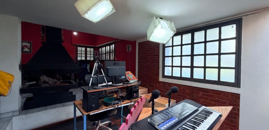 PH tipo casa en venta en Villa Lugano con terraza