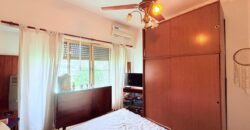 Ph tipo casa en venta en Villa Celina en dos plantas con pileta