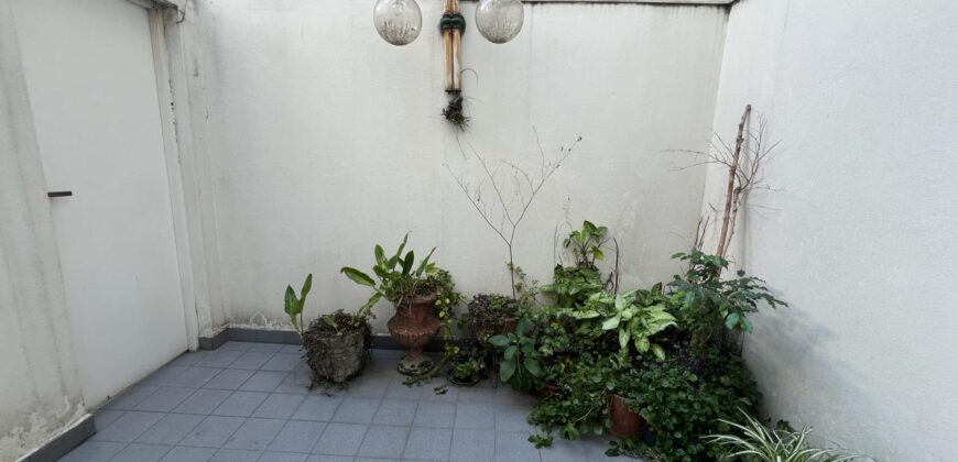 PH TIPO CASA en Venta con Cochera Cubierta, Terraza, Patio y Balcon