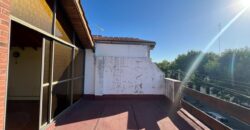 PH TIPO CASA en Venta con Cochera Cubierta, Terraza, Patio y Balcon