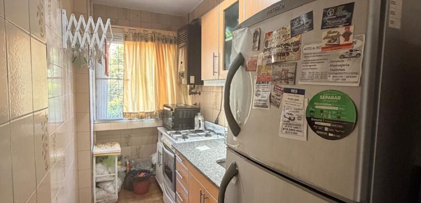 Deptarmento en venta en Barrio General Savio!
