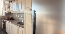 Semipiso en venta en Barrio General Paz con balcón y cochera!