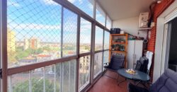 Semipiso en venta en Barrio General Paz con balcón y cochera!