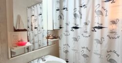 Semipiso en venta en Barrio General Paz con balcón y cochera!