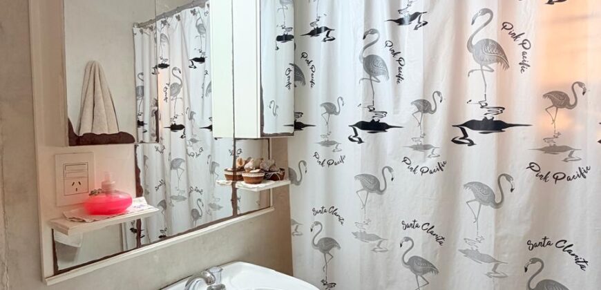 Semipiso en venta en Barrio General Paz con balcón y cochera!