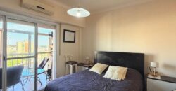 Semipiso en venta en Barrio General Paz con balcón y cochera!