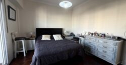 Semipiso en venta en Barrio General Paz con balcón y cochera!