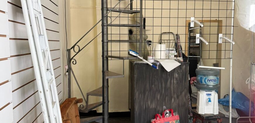 LOCAL EN VENTA EN VILLA LUGANO