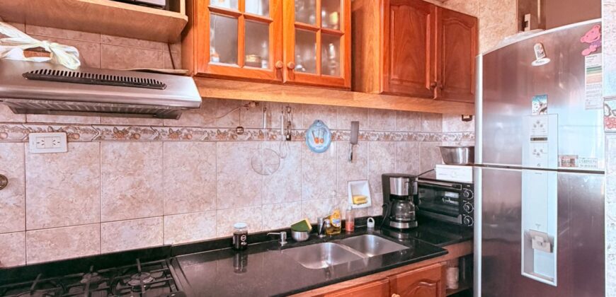 Departamento en venta en Barrio General Savio!