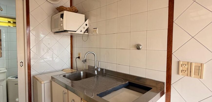 DUPLEX en Venta en Tres Plantas con Pileta, Cochera y Patio