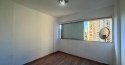 Departamento en venta en Villa Lugano de cuatro ambientes
