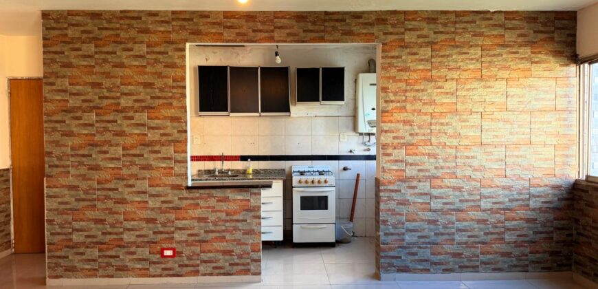 Departamento en venta en Villa Lugano de cuatro ambientes