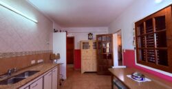 PH en Venta de Seis Ambientes en Villa Lugano con Terraza y Balcón