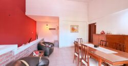 PH en Venta de Seis Ambientes en Villa Lugano con Terraza y Balcón