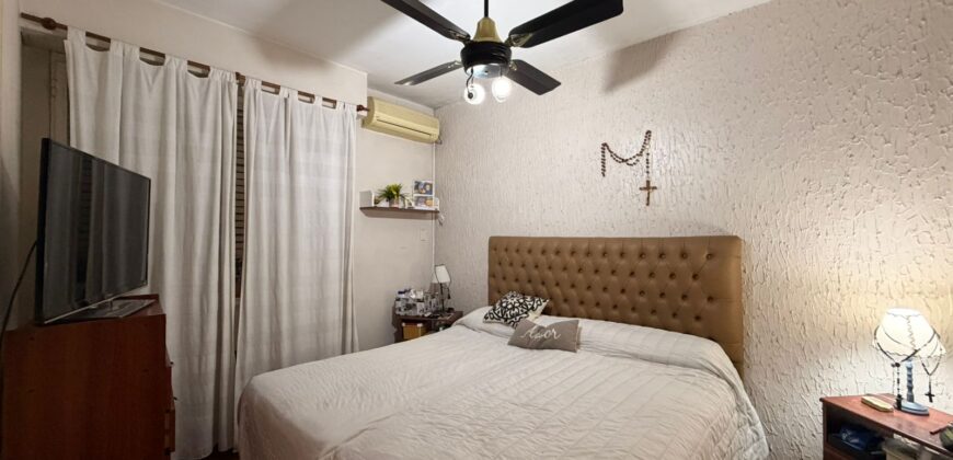 DEPARTAMENTO DE CUATRO AMBIENTES EN VENTA EN BARRIO PIEDRABUENA EDIFICIO C