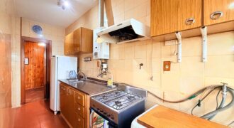 TRES AMBIENTES CON BALCON Y DOS BAÑOS EN VENTA EN BARRIO PIEDRABUENA CENTRO COMERCIAL