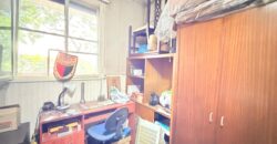 TRES AMBIENTES CON BALCON Y DOS BAÑOS EN VENTA EN BARRIO PIEDRABUENA CENTRO COMERCIAL